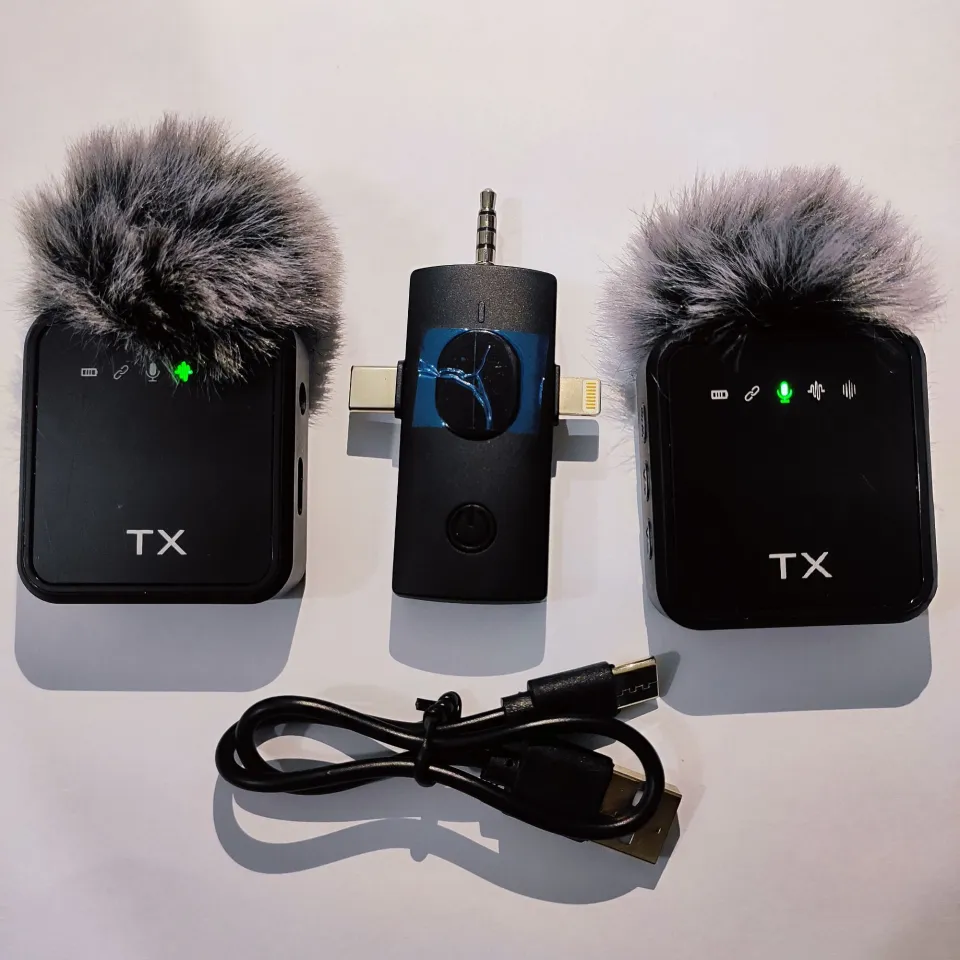 F11-2 Wireless Microphone for Interviews, Podcasts, and Video Recording